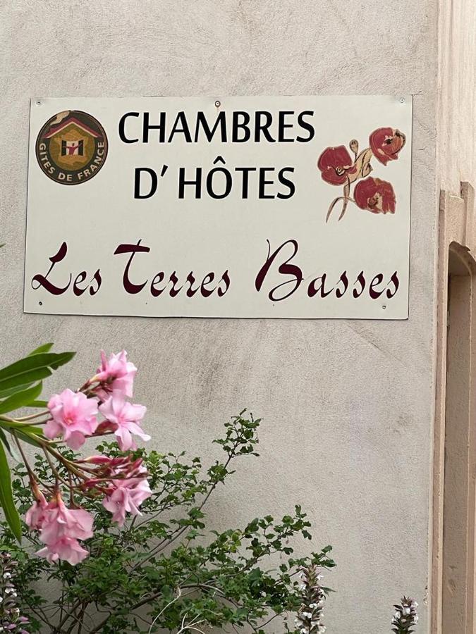 Les Terres Basses Hotel Fabrezan Bagian luar foto